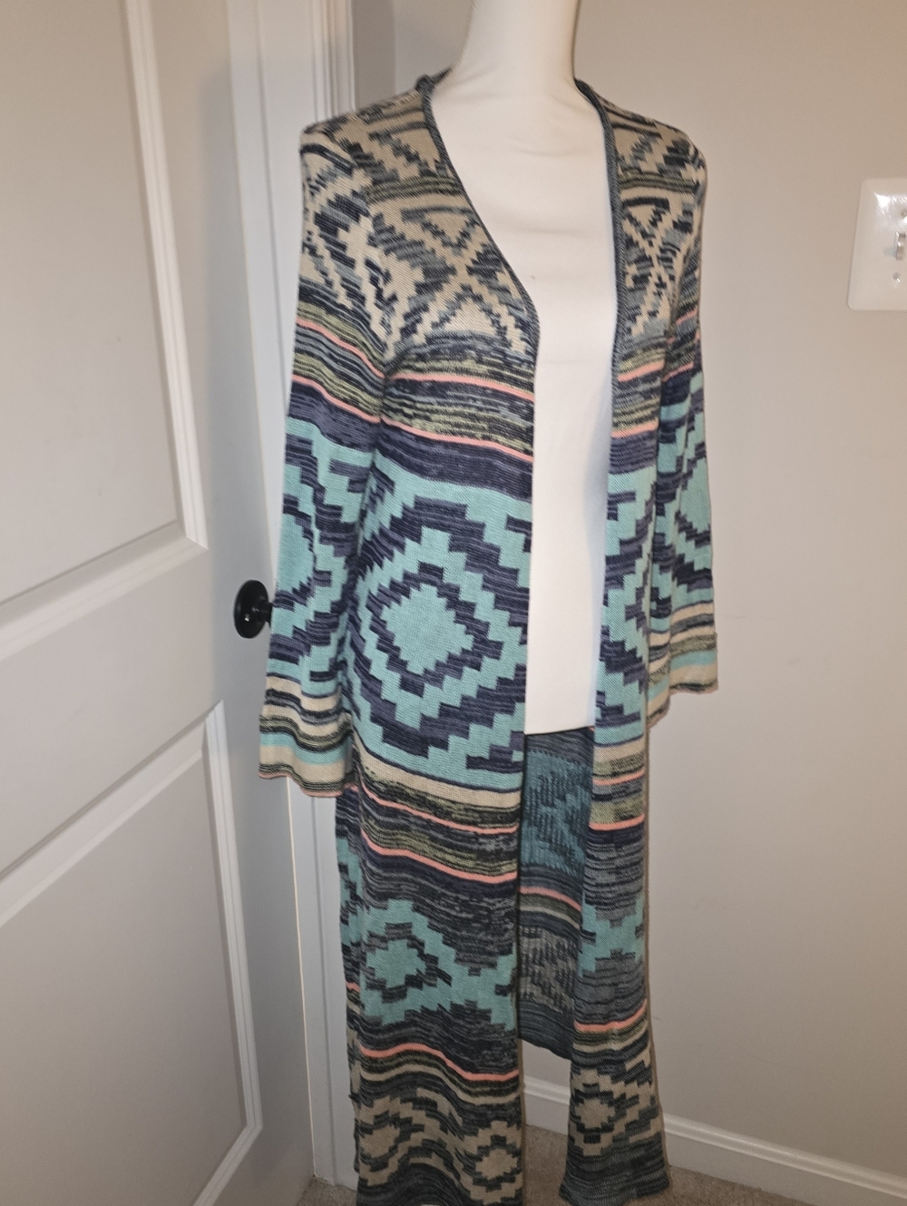 Xhilaration Teal Navy Cream Aztec Open Cardigan